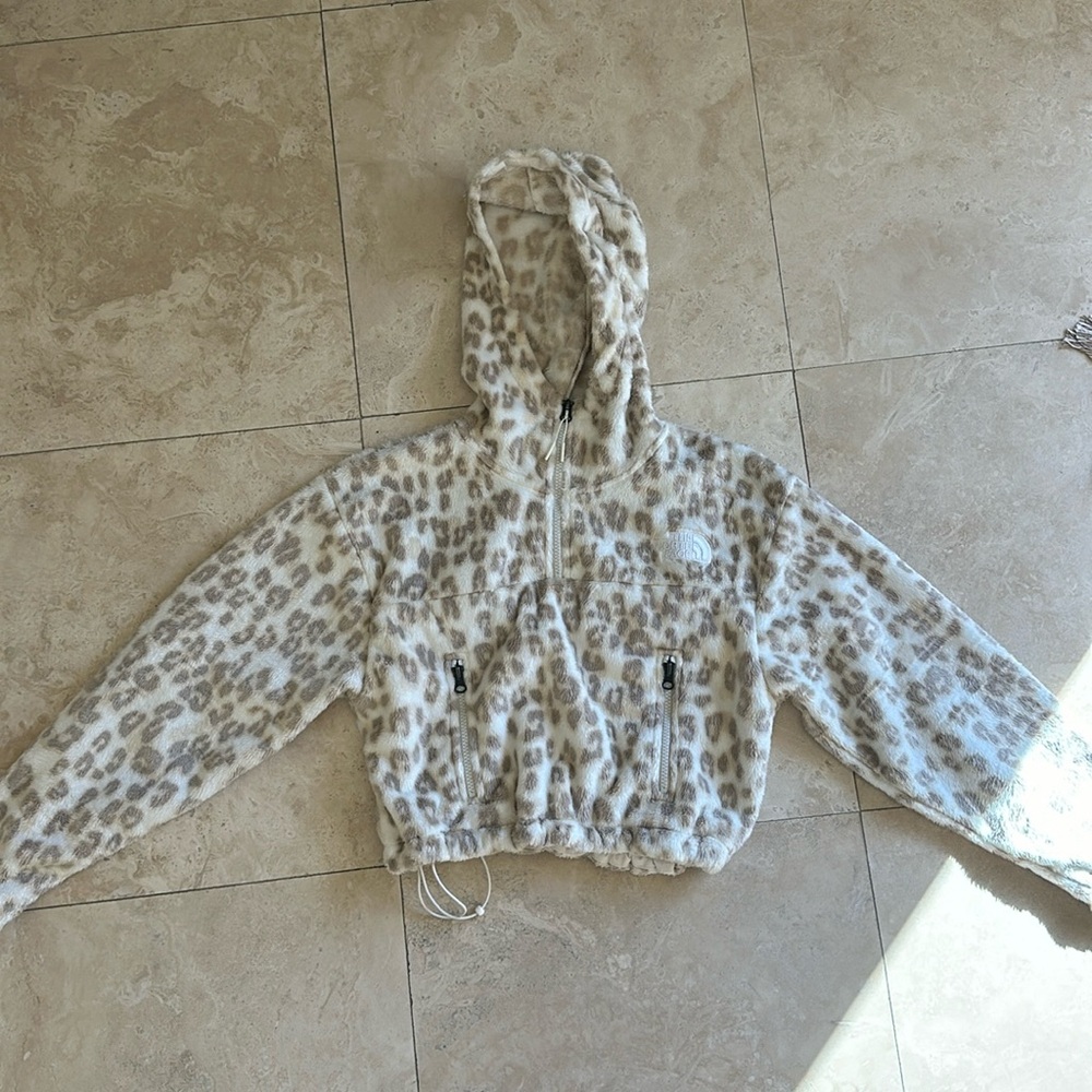 Northface cropped sweater- leopard